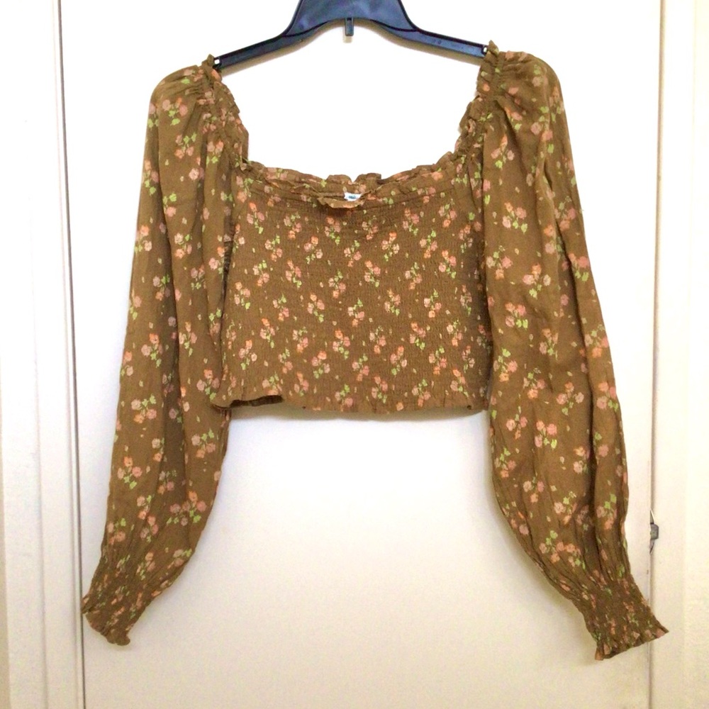 Aerie Long Sleeve Smocked Crop Top